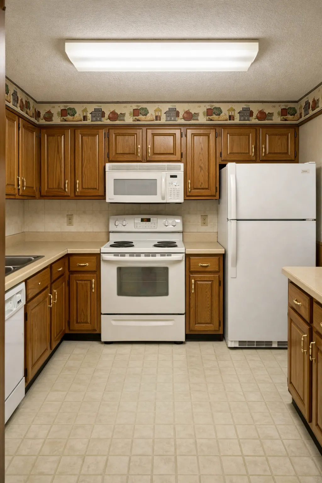 Dated 1990s kitchen before renovation
